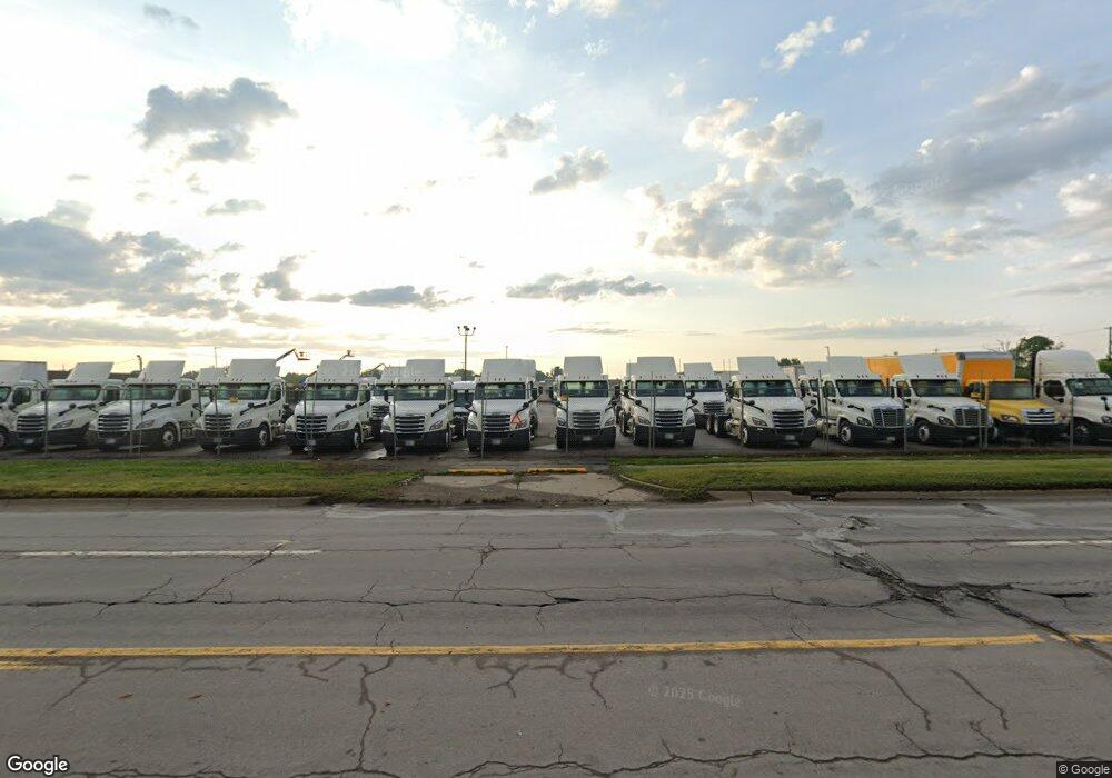 2015 S Dort Hwy, Flint, MI 48503 - photo 1