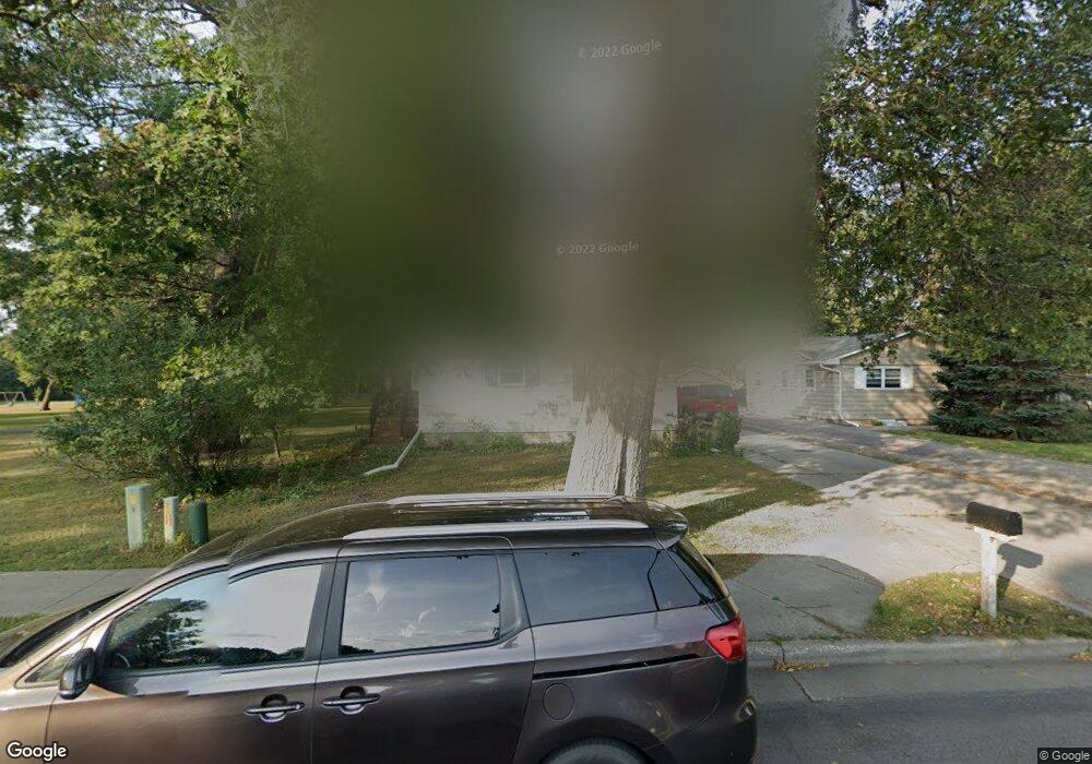 1020 Summit Ave, New Ulm, MN 56073 - photo 1