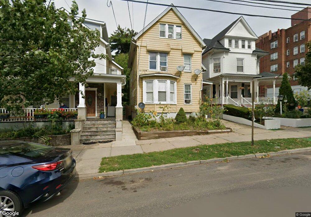 257 Suydam St, New Brunswick, NJ 08901 - photo 1