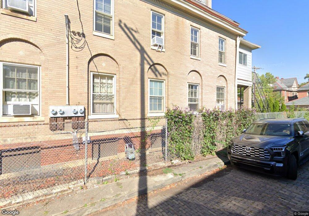 354 Buttles Ave unit B, Columbus, OH 43215 - photo 1