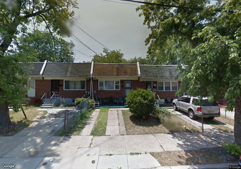 1245 Macarthur Dr, Camden, NJ 08104 - photo 1