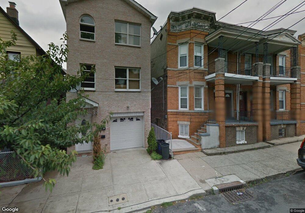 316 Claremont Ave, Jersey City, NJ 07305 - photo 1