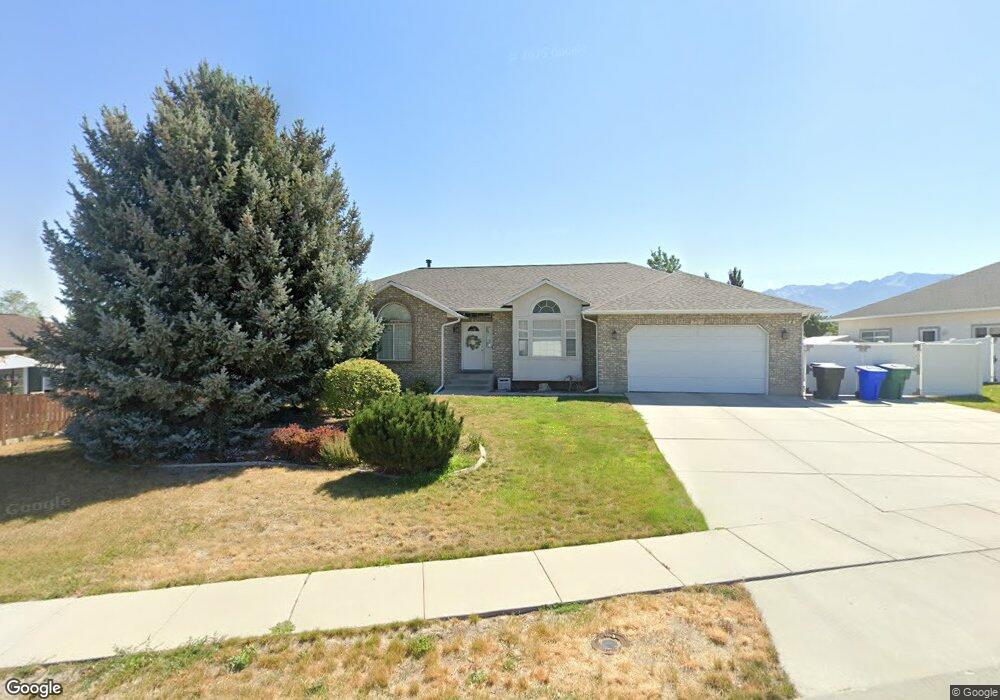 8403 Stratford Ln, West Jordan, UT 84088 - photo 1