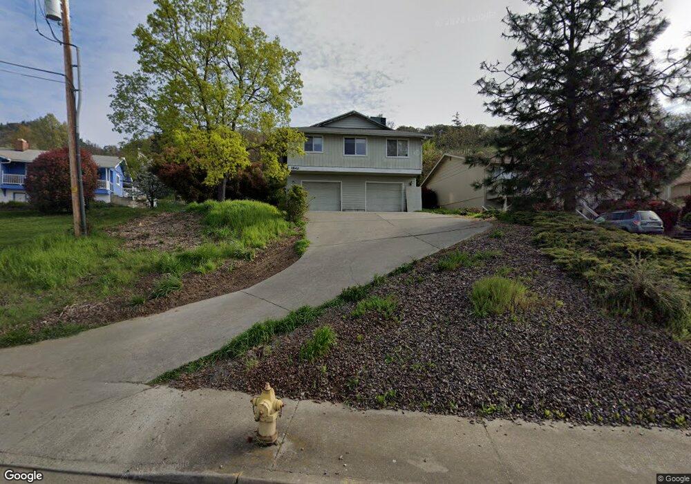 1842 NE Foothill Blvd, Grants Pass, OR 97526 - photo 1