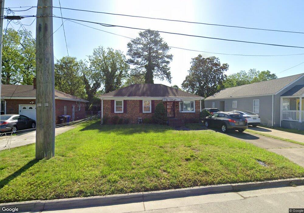2203 Piedmont Ave, Portsmouth, VA 23704 - photo 1