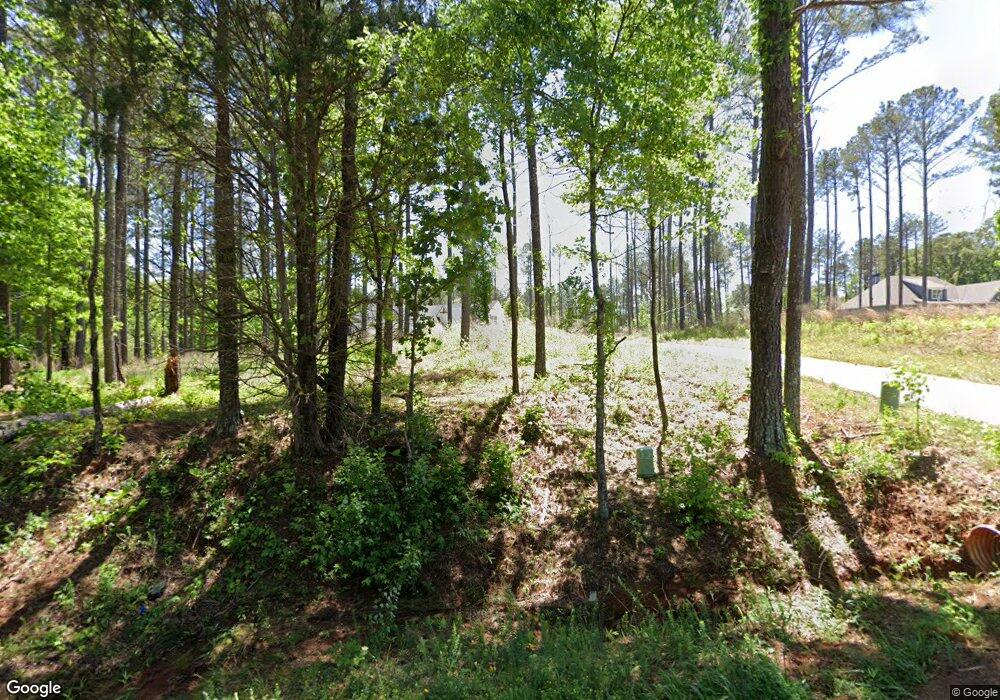 916 Standing Rock Rd unit 2, Senoia, GA 30276 - photo 1