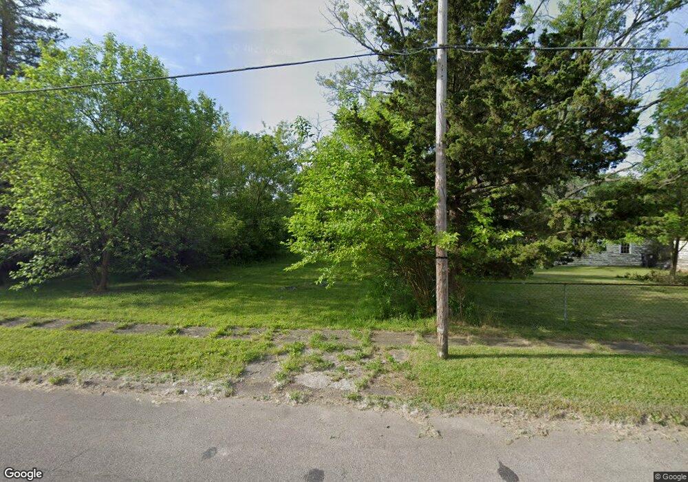 417 W Lorado Ave, Flint, MI 48505 - photo 1