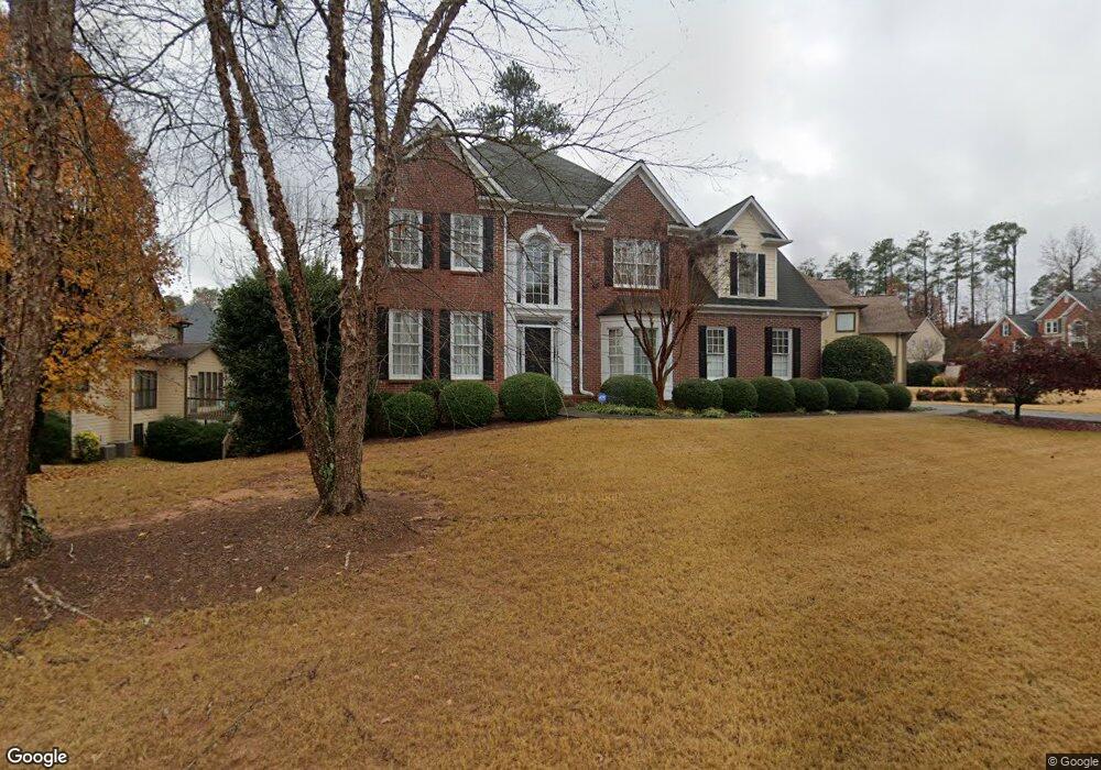 12335 Broadleaf Ln, Alpharetta, GA 30005 - photo 1