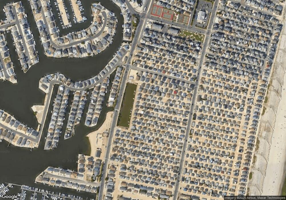 118 W Marlin Way, Lavallette, NJ 08735 - photo 1