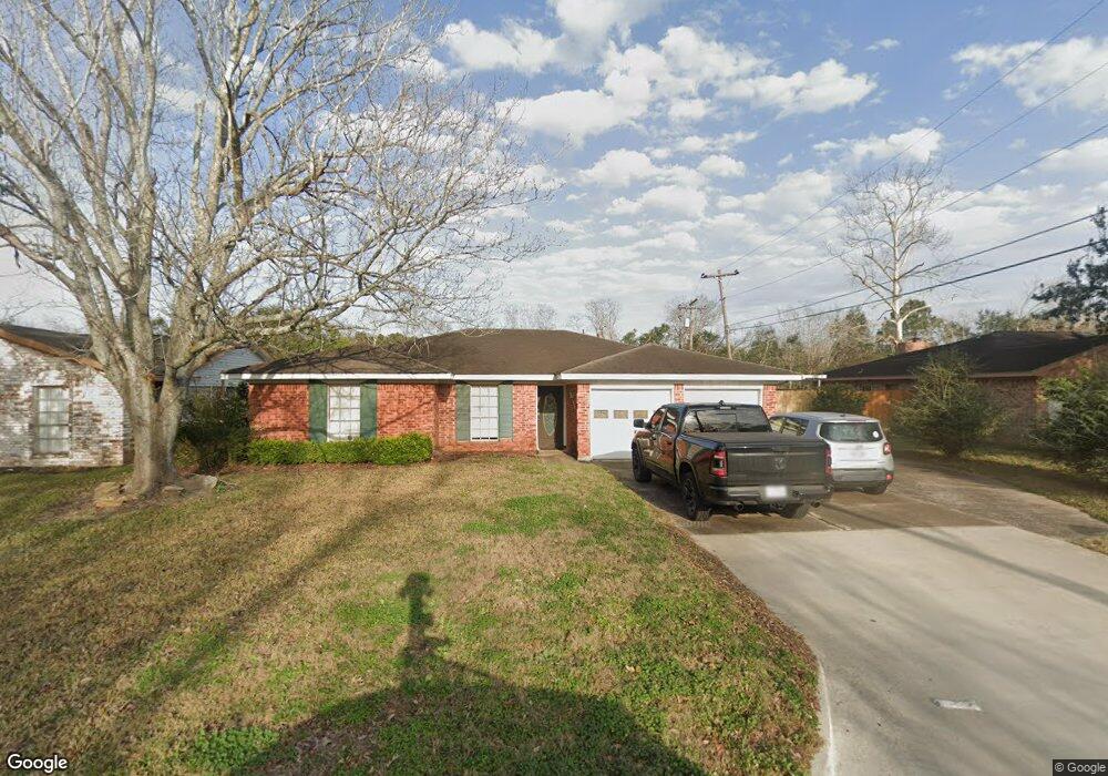 341 Windsor Square, Alvin, TX 77511 - photo 1