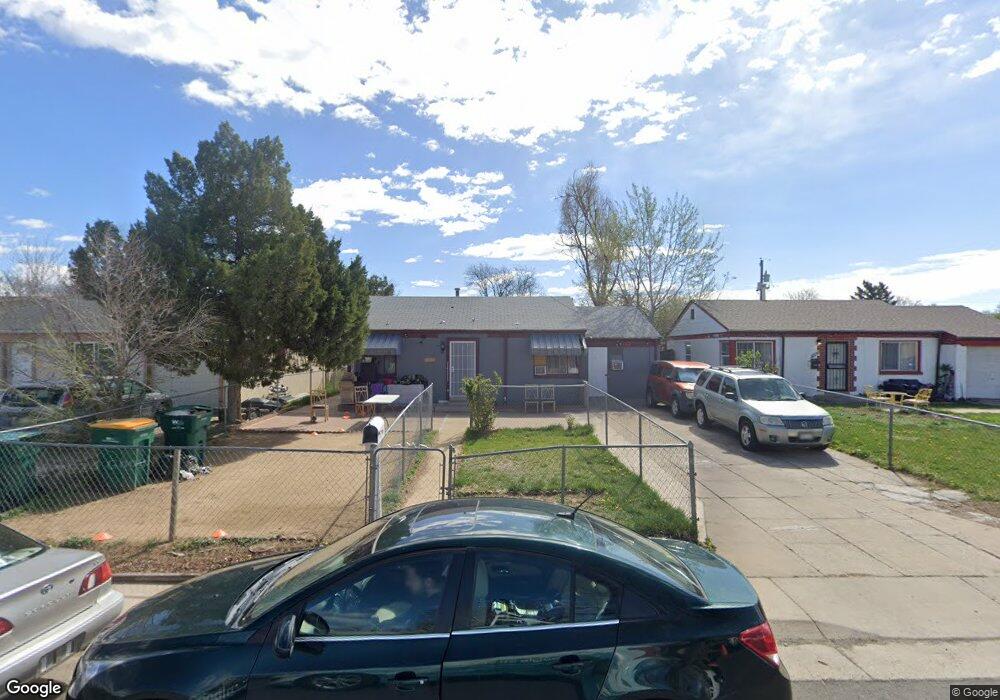 1940 Florence St, Aurora, CO 80010 - photo 1