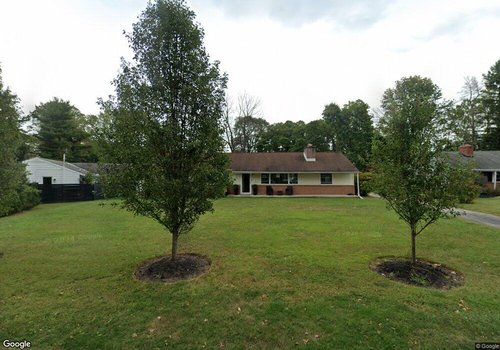 104 Hunt Club Ln, Newtown Square, PA 19073 - photo 1