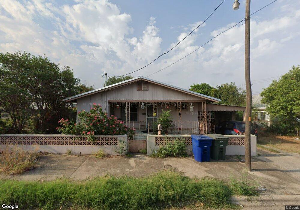 707 Laredo St, Laredo, TX 78040 - photo 1