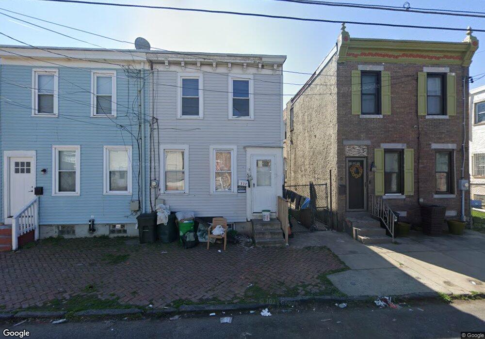332 Liberty St, Camden, NJ 08104 - photo 1