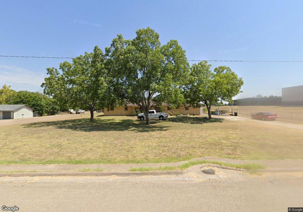 604 E Austin St, Troy, TX 76579 - photo 1