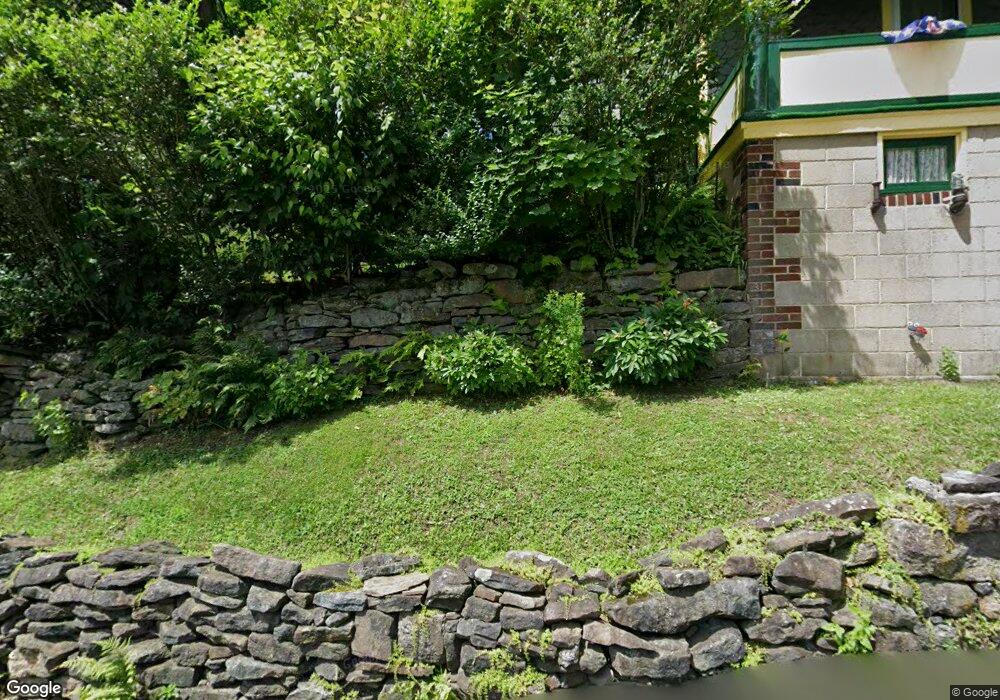 532 Lincoln St, Tamaqua, PA 18252 - photo 1