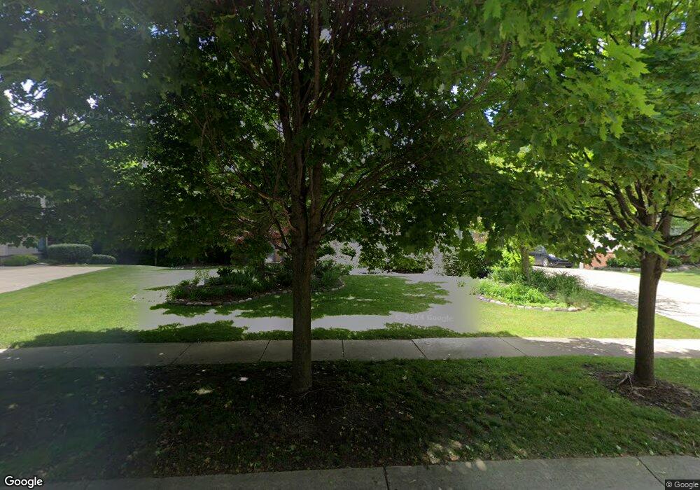 2862 Treyburn Ln, West Bloomfield, MI 48324 - photo 1