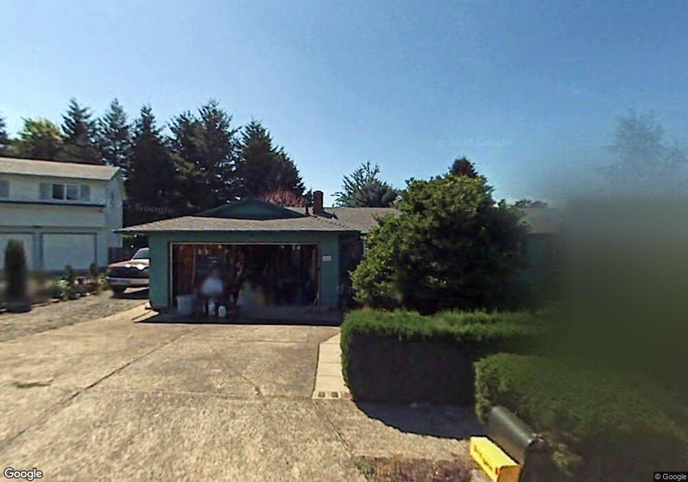 1111 SW Wright Ct, Troutdale, OR 97060 - photo 1