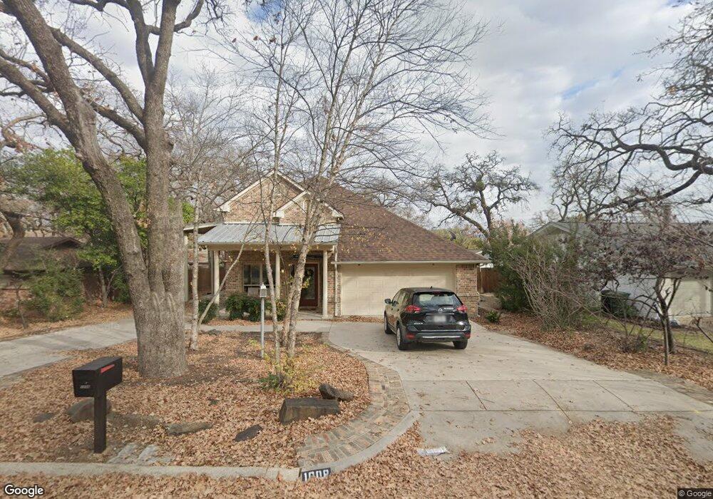 1008 Trailwood Dr, Hurst, TX 76053 - photo 1