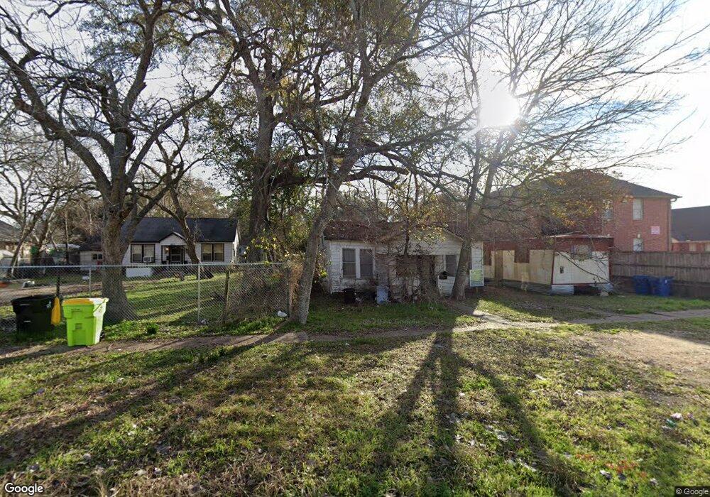 809 7th St, Rosenberg, TX 77471 - photo 1