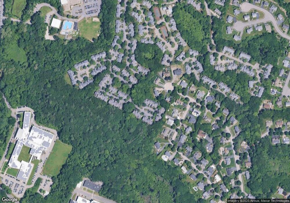 133 Bishops Forest Dr, Waltham, MA 02452 - photo 1