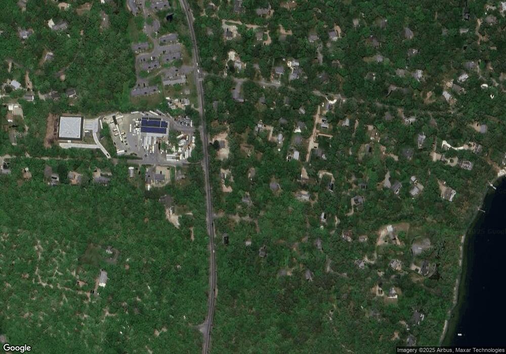 13 Sheridan St, Vineyard Haven, MA 02568 - photo 1