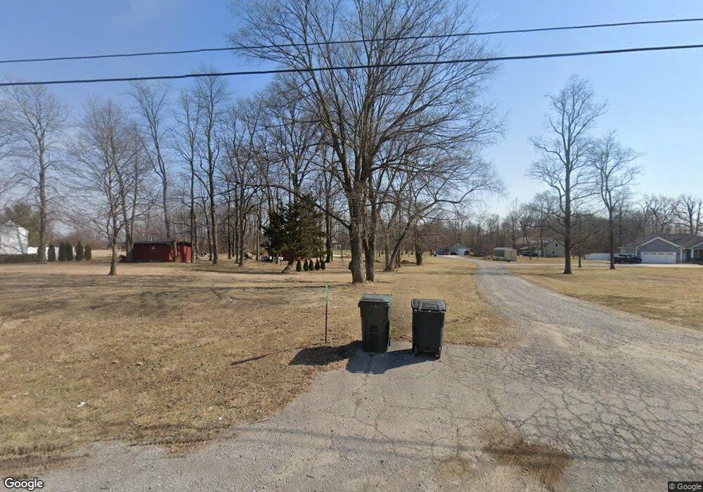820 N Napoleon Rd, Lima, OH 45801 - photo 1