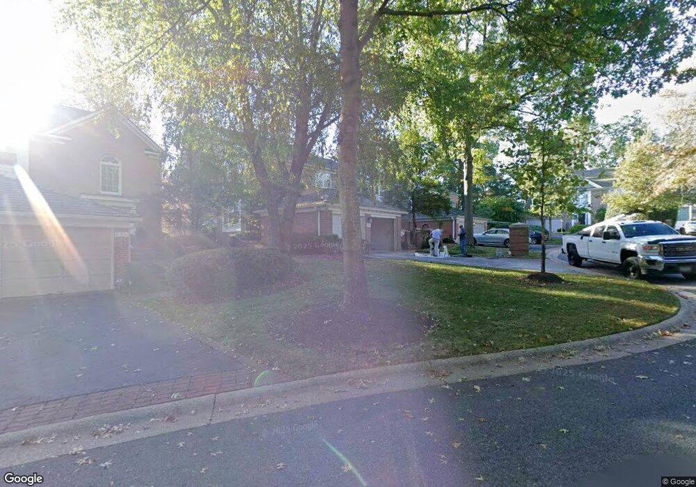 8308 Turnberry Ct, Potomac, MD 20854 - photo 1