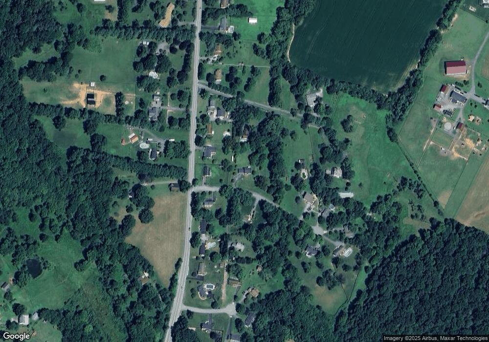 596 Noland Dr, Sykesville, MD 21784 - photo 1