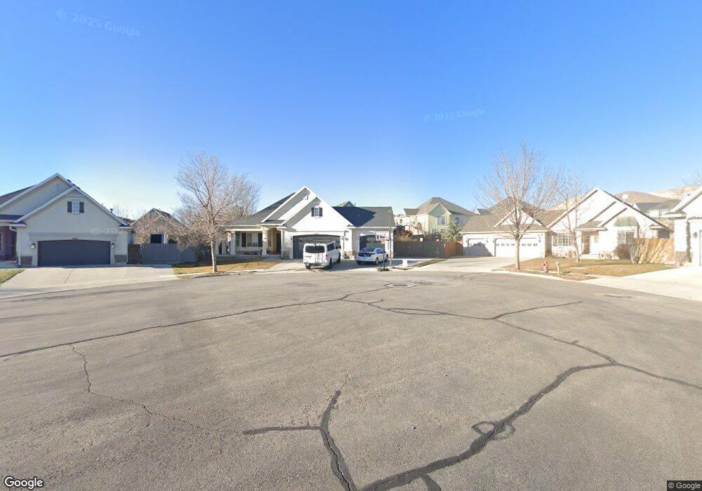 4377 Shady Hollow Ct, Lehi, UT 84043 - photo 1