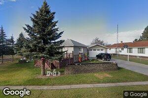 645 1st Ave SW, Beach, ND 58621