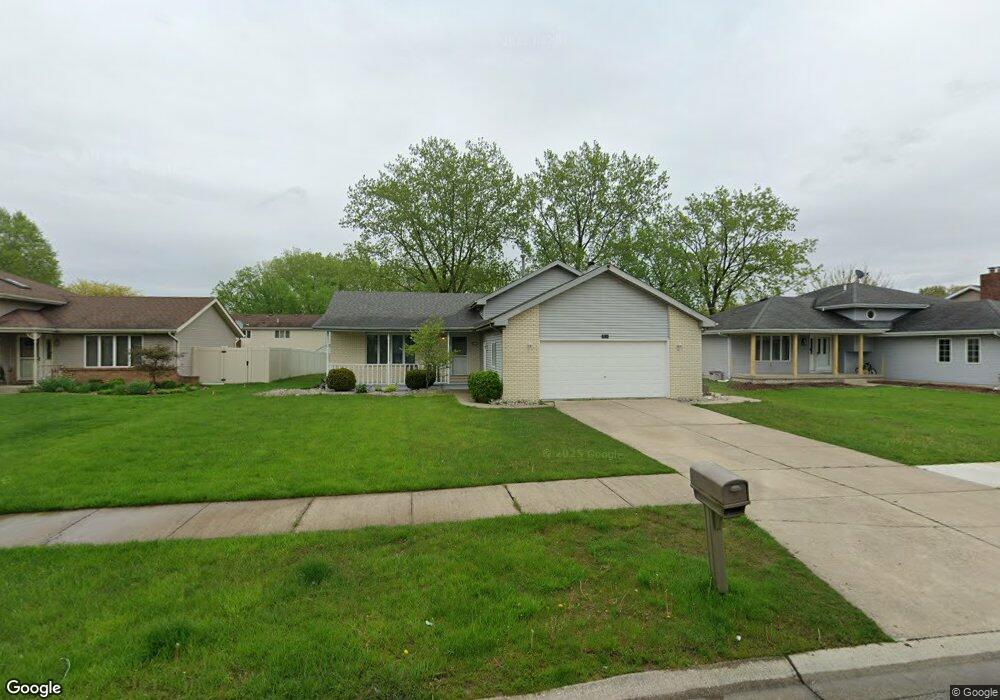 701 Wren Ct, Griffith, IN 46319 - photo 1