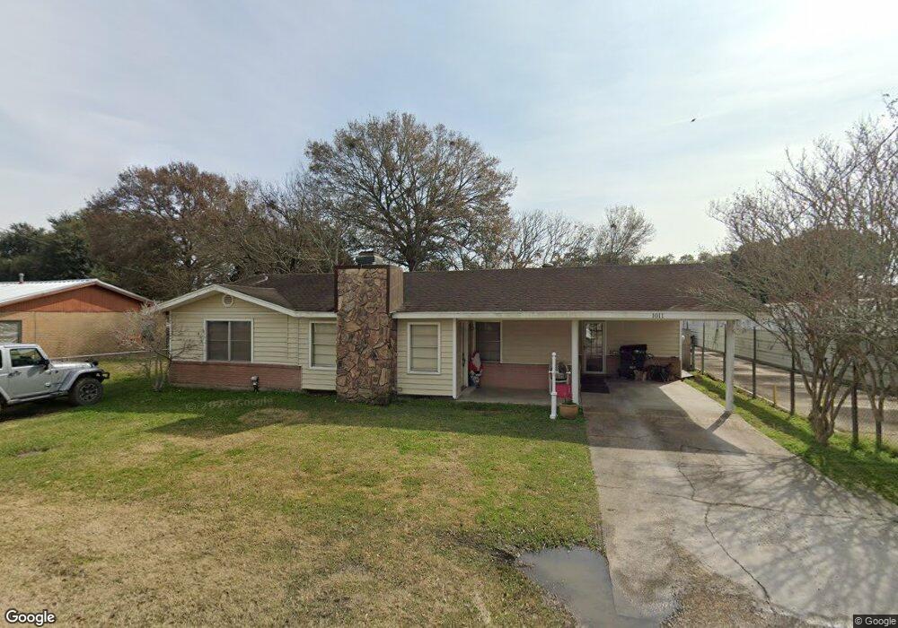 1011 Julia St, New Iberia, LA 70560 - photo 1