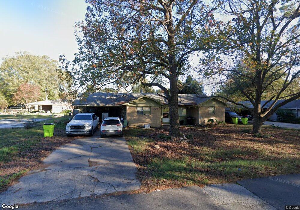 810 W 18th St, Stuttgart, AR 72160 - photo 1