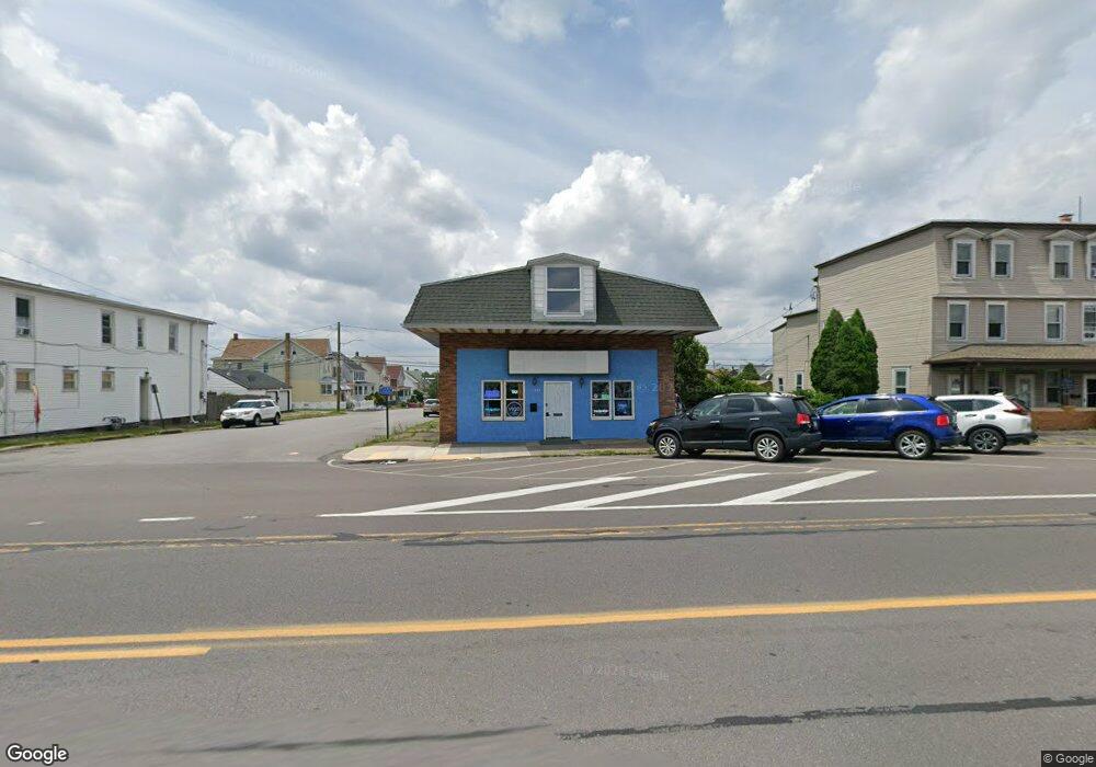 434 S Poplar St, Hazleton, PA 18201 - photo 1