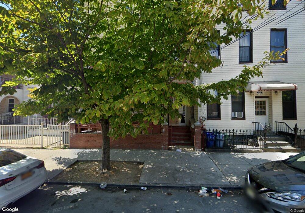 262 Cleveland St, Brooklyn, NY 11208 - photo 1