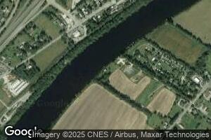 56 Boat Landing Rd, Orford, NH 03777