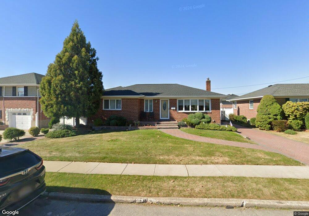 125 Miriam St, Bethpage, NY 11714 - photo 1