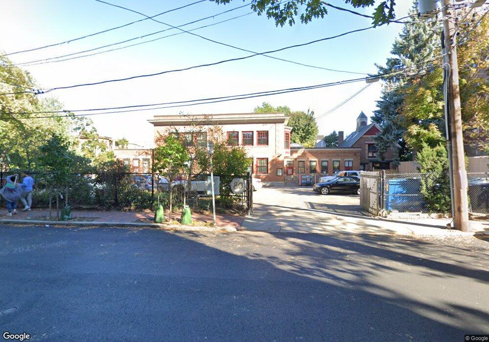 80 Trowbridge St unit 33, Cambridge, MA 02138 - photo 1