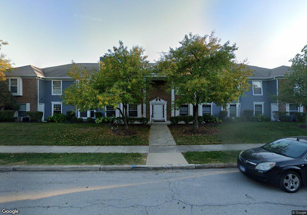 1124 Spring Garden Cir unit 43, Naperville, IL 60563 - photo 1