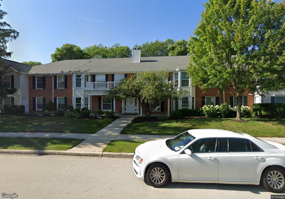 1135 Spring Garden Cir unit 117, Naperville, IL 60563 - photo 1