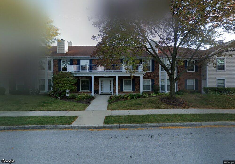 1102 Spring Garden Cir unit 31, Naperville, IL 60563 - photo 1