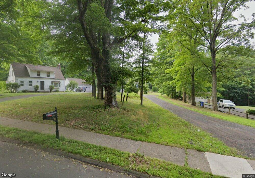 594 S Elm St, Wallingford, CT 06492 - photo 1