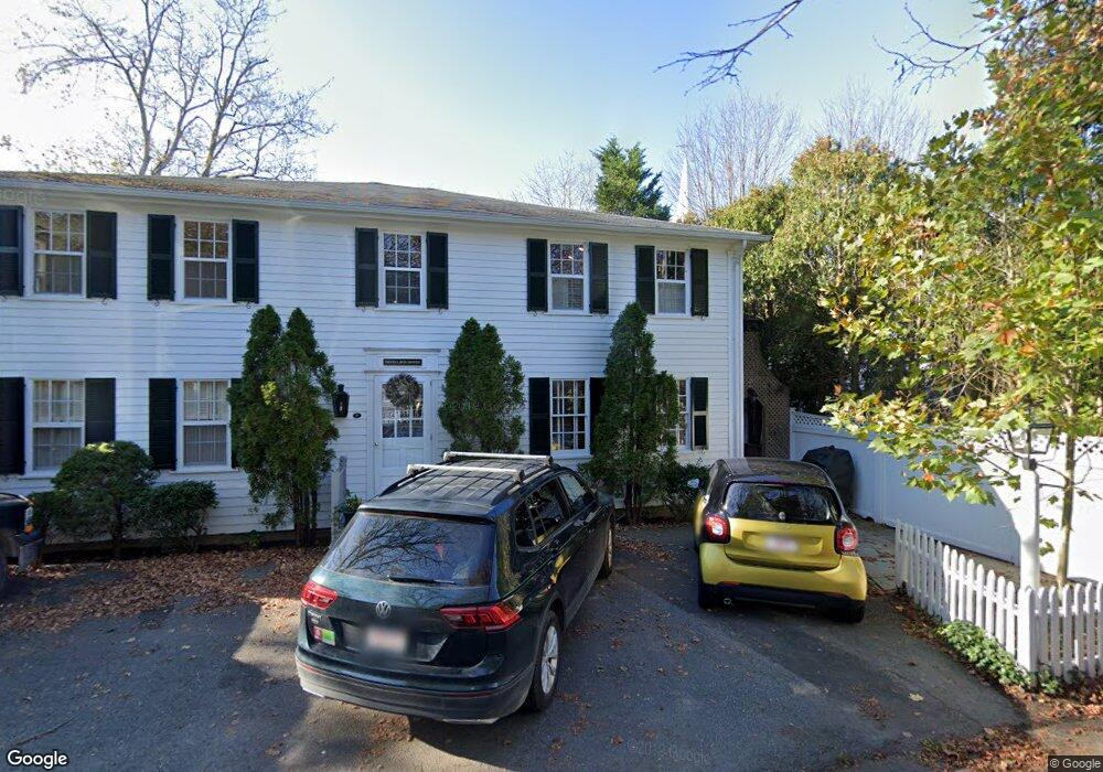 16 Davis Ln unit 3, Edgartown, MA 02539 - photo 1