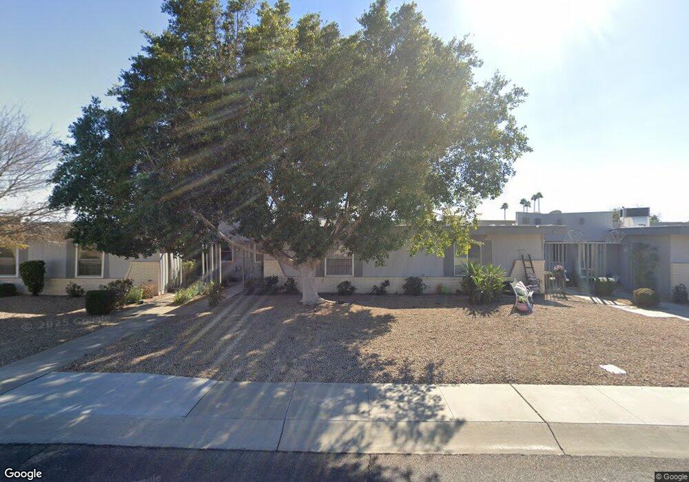 10537 W Ocotillo Dr, Sun City, AZ 85373 - photo 1