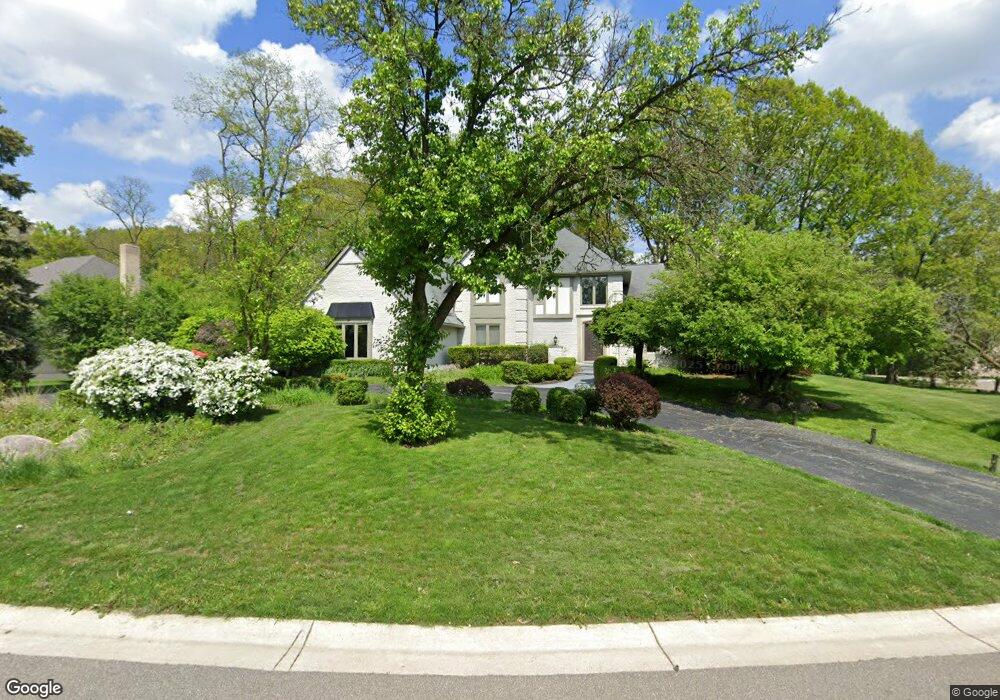 290 Wilshire Dr unit Bldg-Unit, Bloomfield Hills, MI 48302 - photo 1