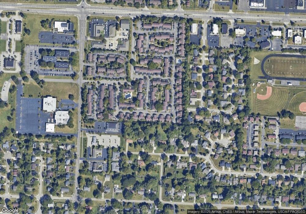 5096 Sansom Ct, Columbus, OH 43220 - photo 1