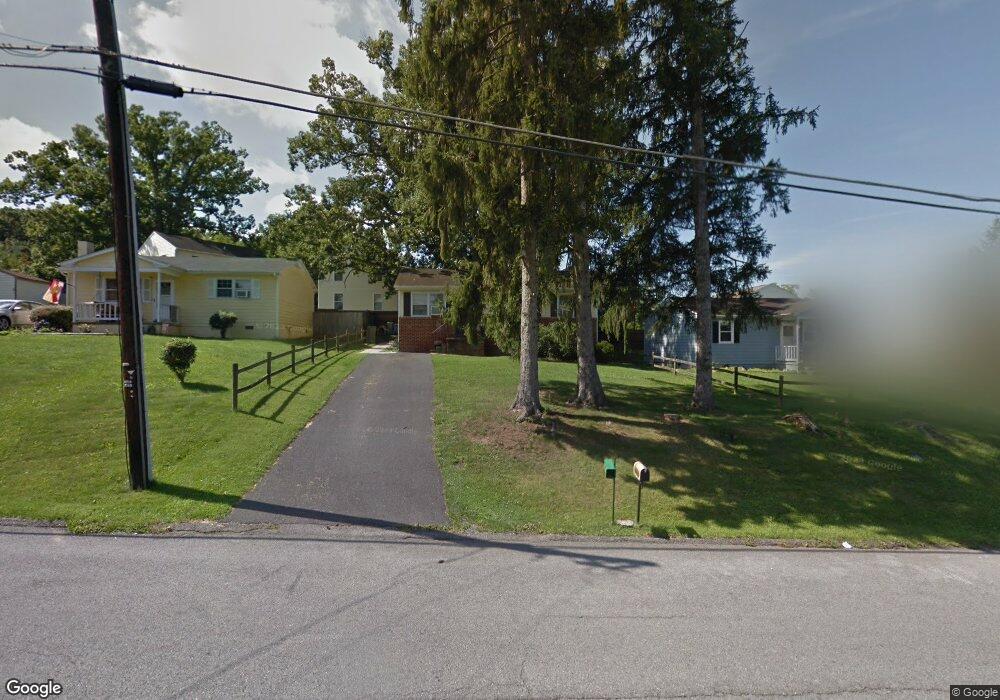 1108 4th St, Waynesboro, VA 22980 - photo 1