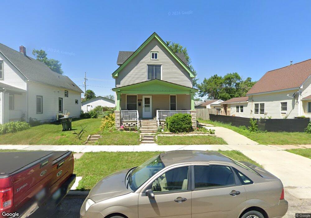 1810 K St SW, Cedar Rapids, IA 52404 - photo 1