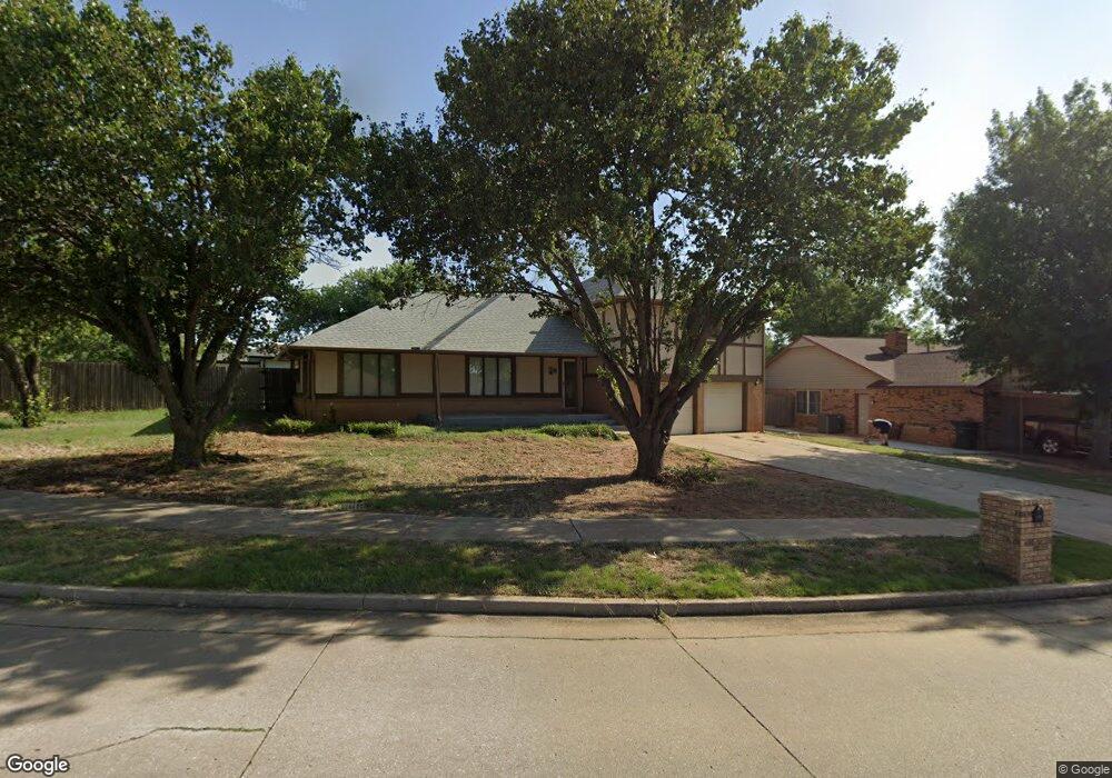 1401 E Main St, Moore, OK 73160 - photo 1